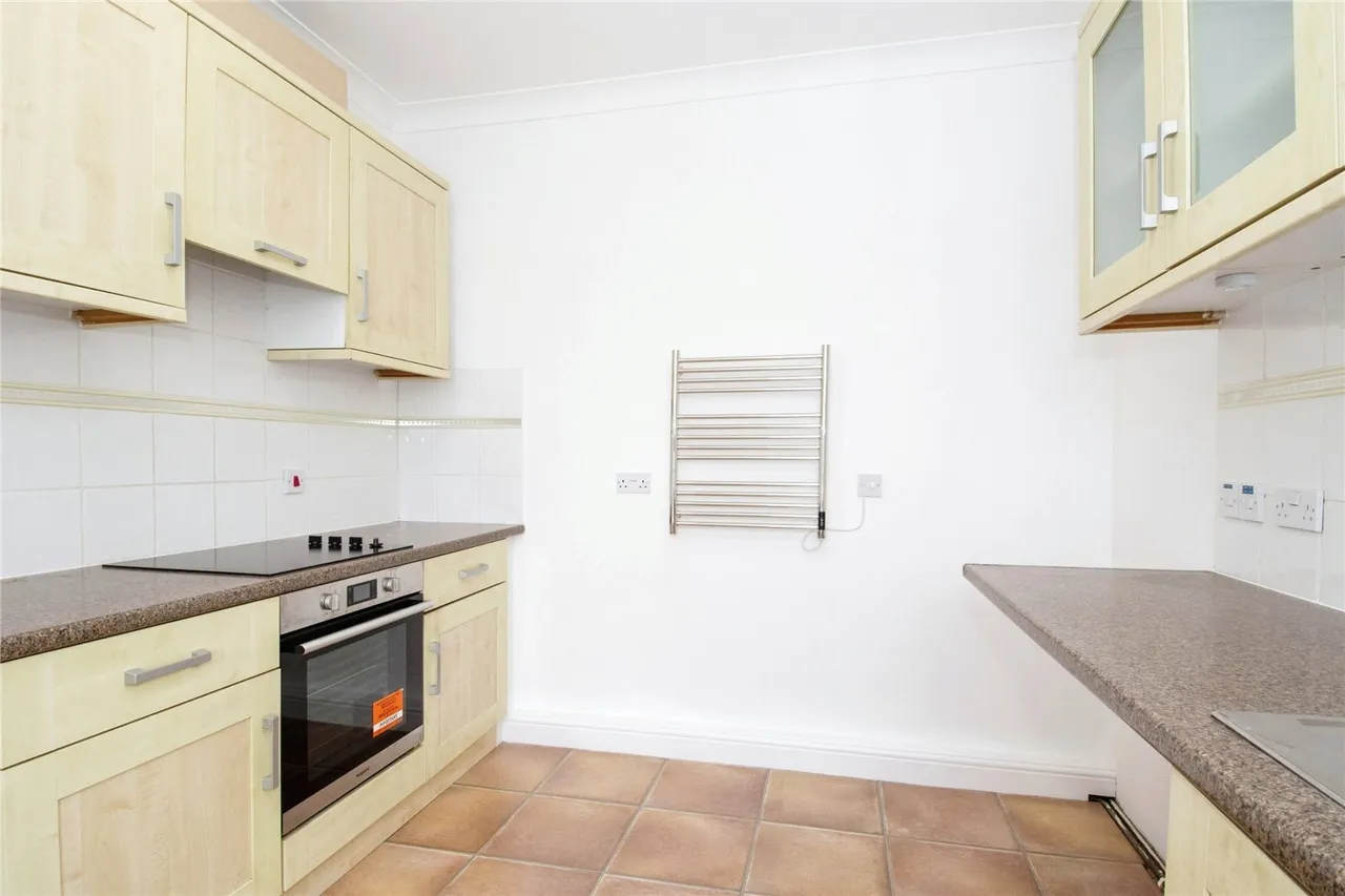 Fore Street, Tintagel, PL34, photo 7
