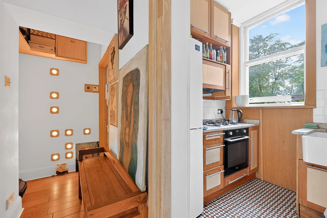 Warwick Road, London, SW5, photo 10