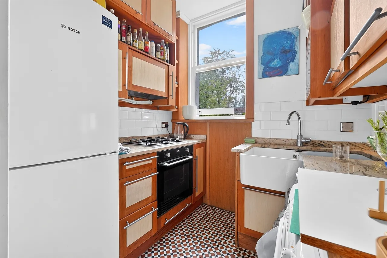 Warwick Road, London, SW5, photo 6