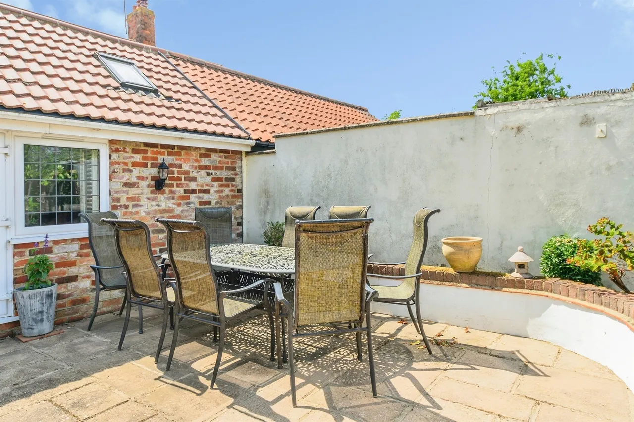 Northorpe Bourne, PE10, photo 8