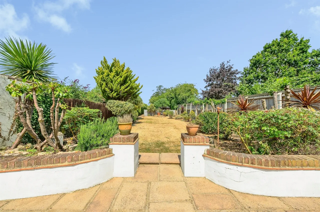 Northorpe Bourne, PE10, photo 2