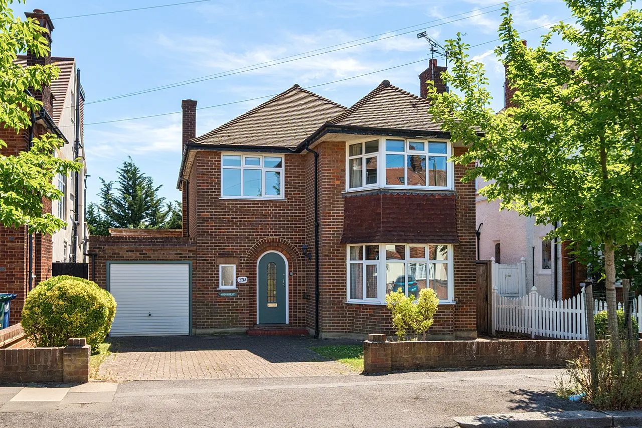 3 bed house for sale, Myddelton Park, Whetstone, N20