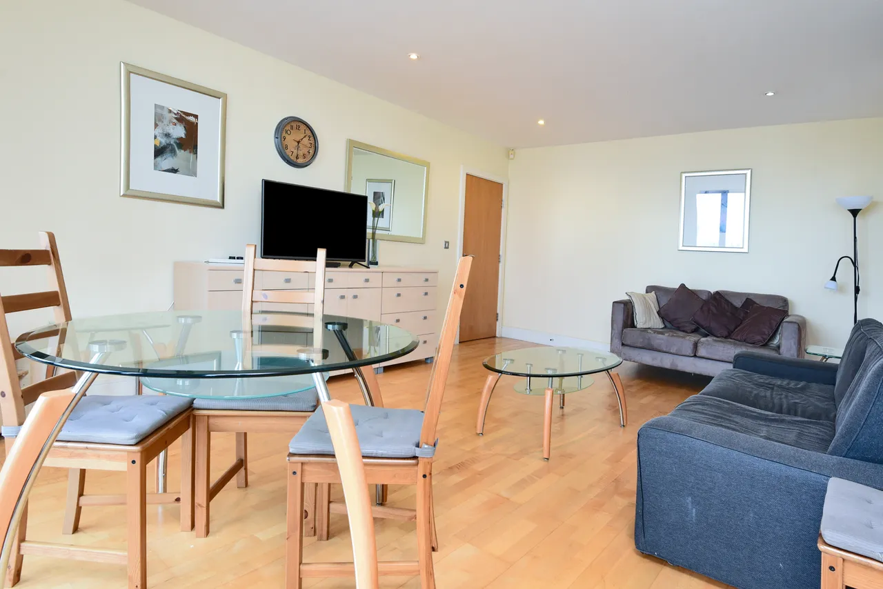 Antonine Heights, City Walk, London, SE1, photo 2