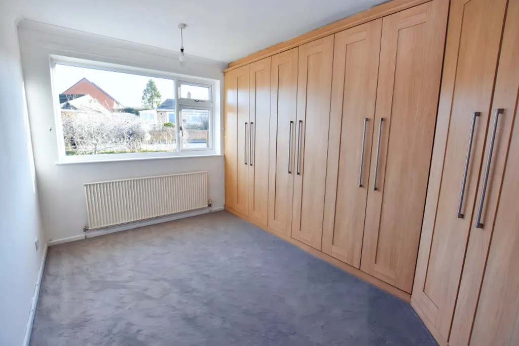 Price Close, Loggerheads, photo 10