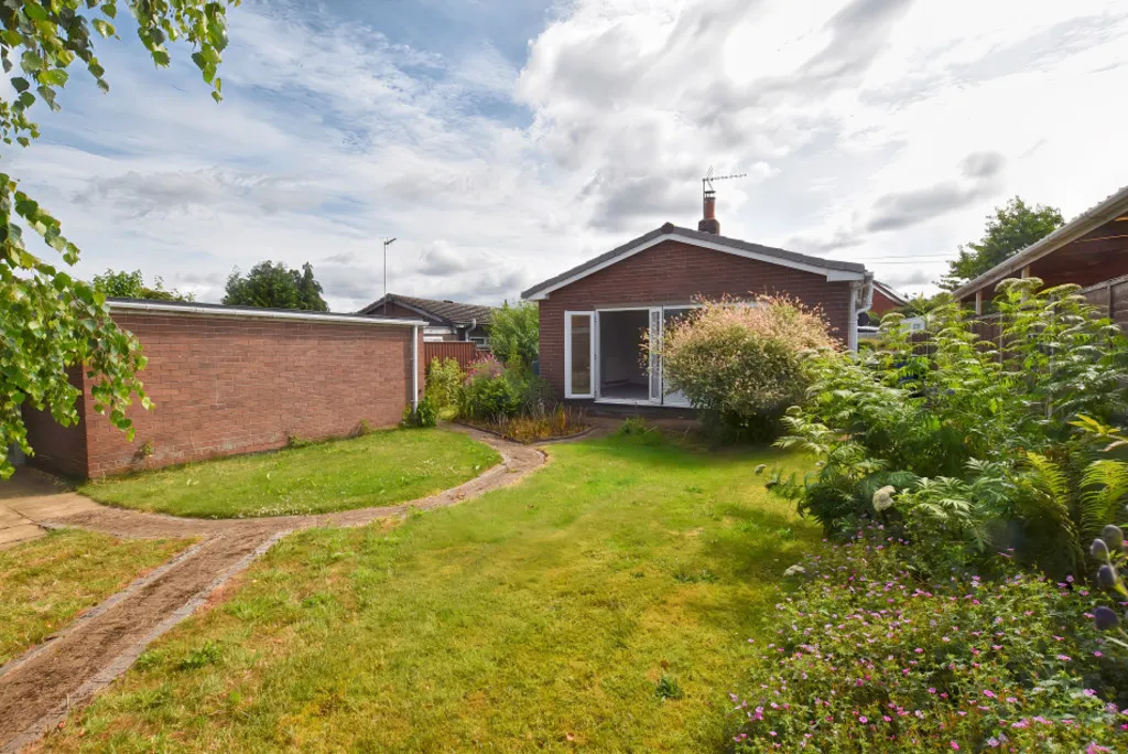 Price Close, Loggerheads, photo 15