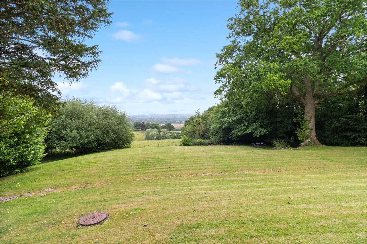 Lea End Lane, Birmingham, B38, photo 19