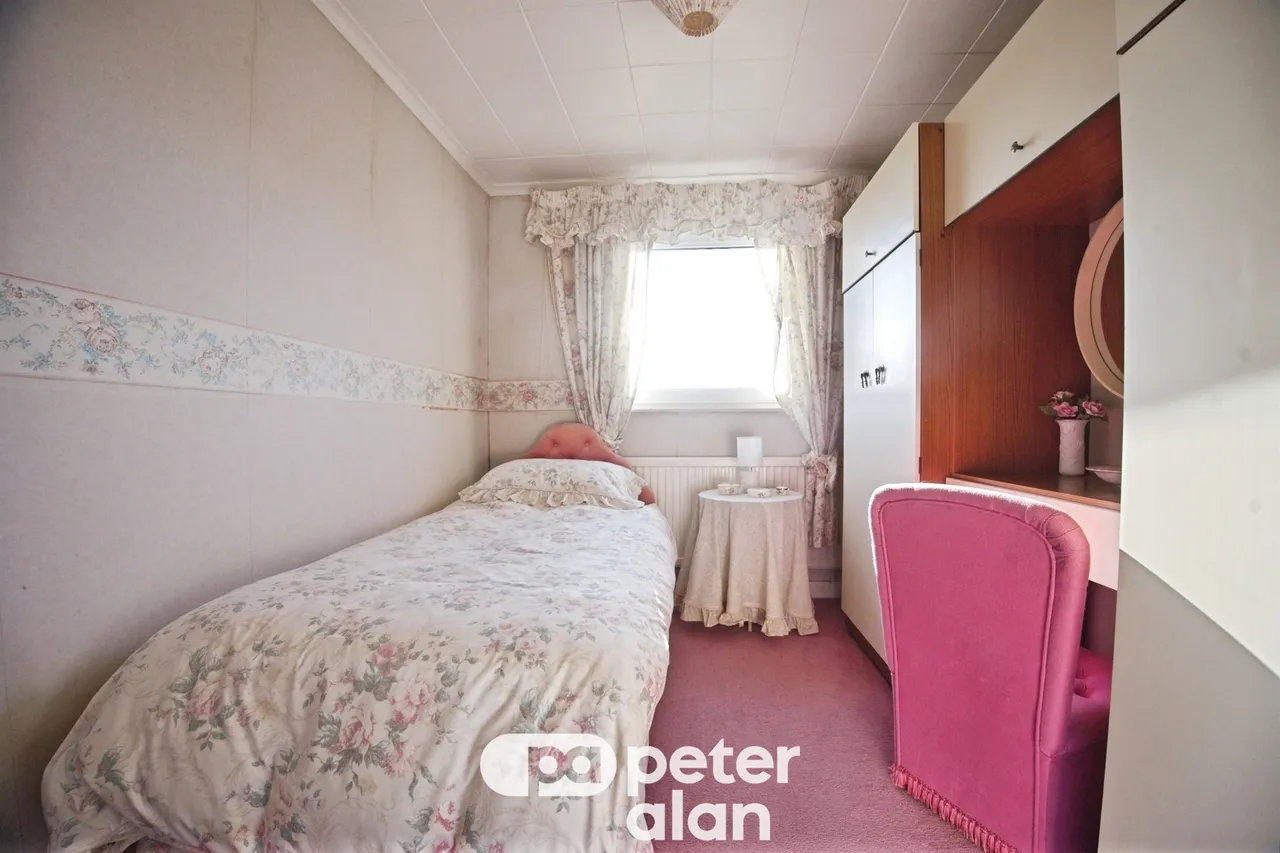 Hillgrove Port Talbot, SA13, photo 13