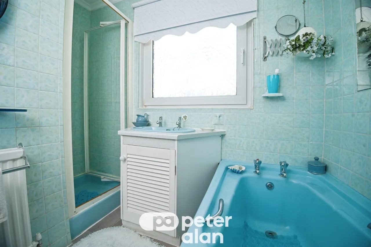 Hillgrove Port Talbot, SA13, photo 16