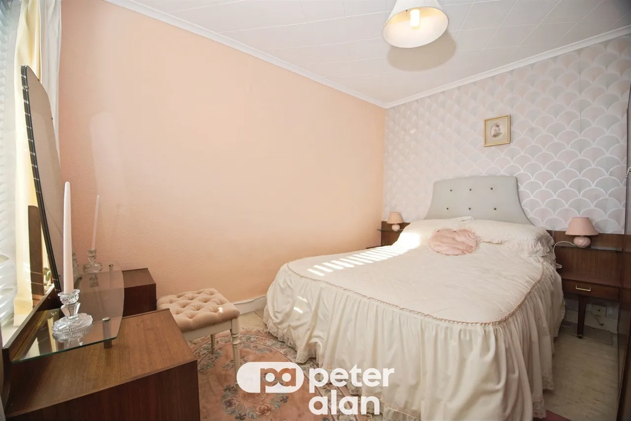Hillgrove Port Talbot, SA13, photo 6