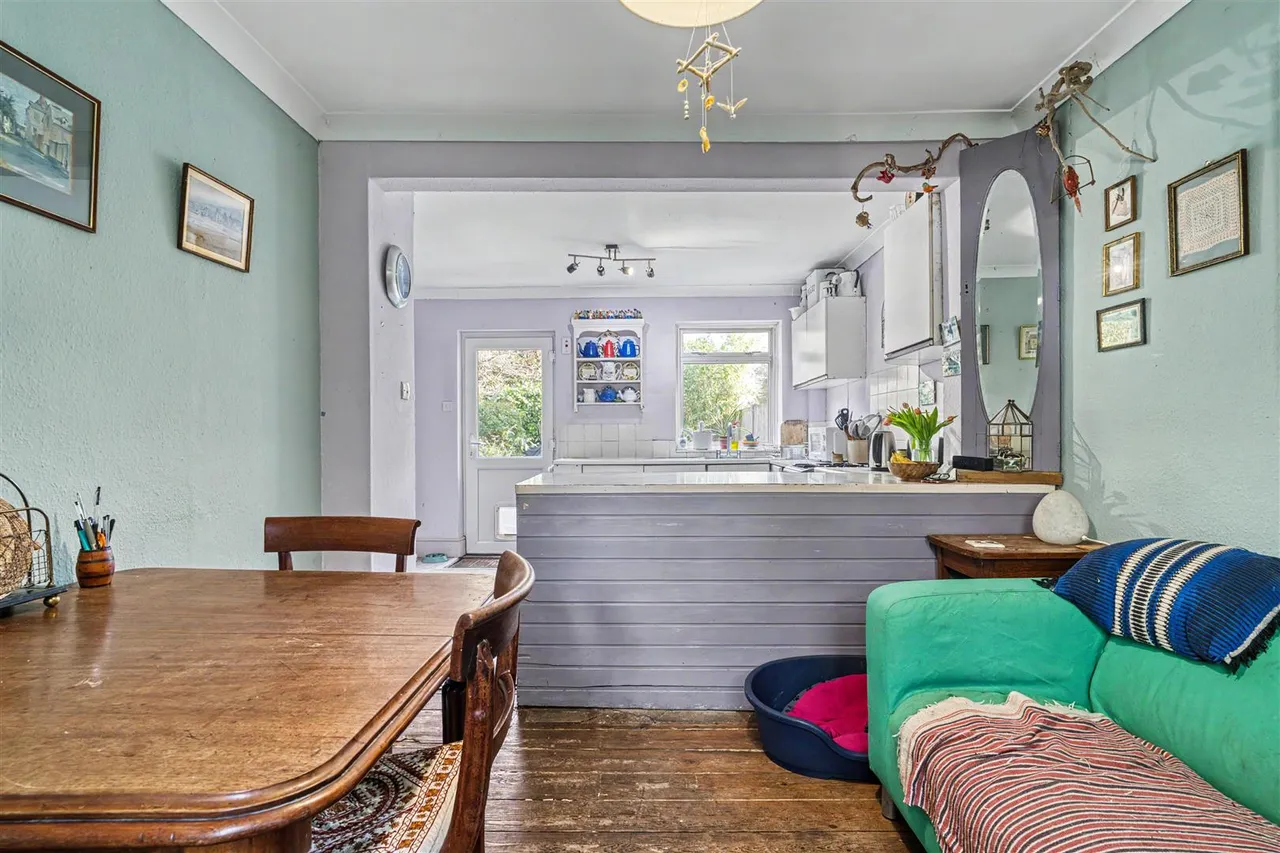 Old Boundary Road, Shaftesbury, photo 11