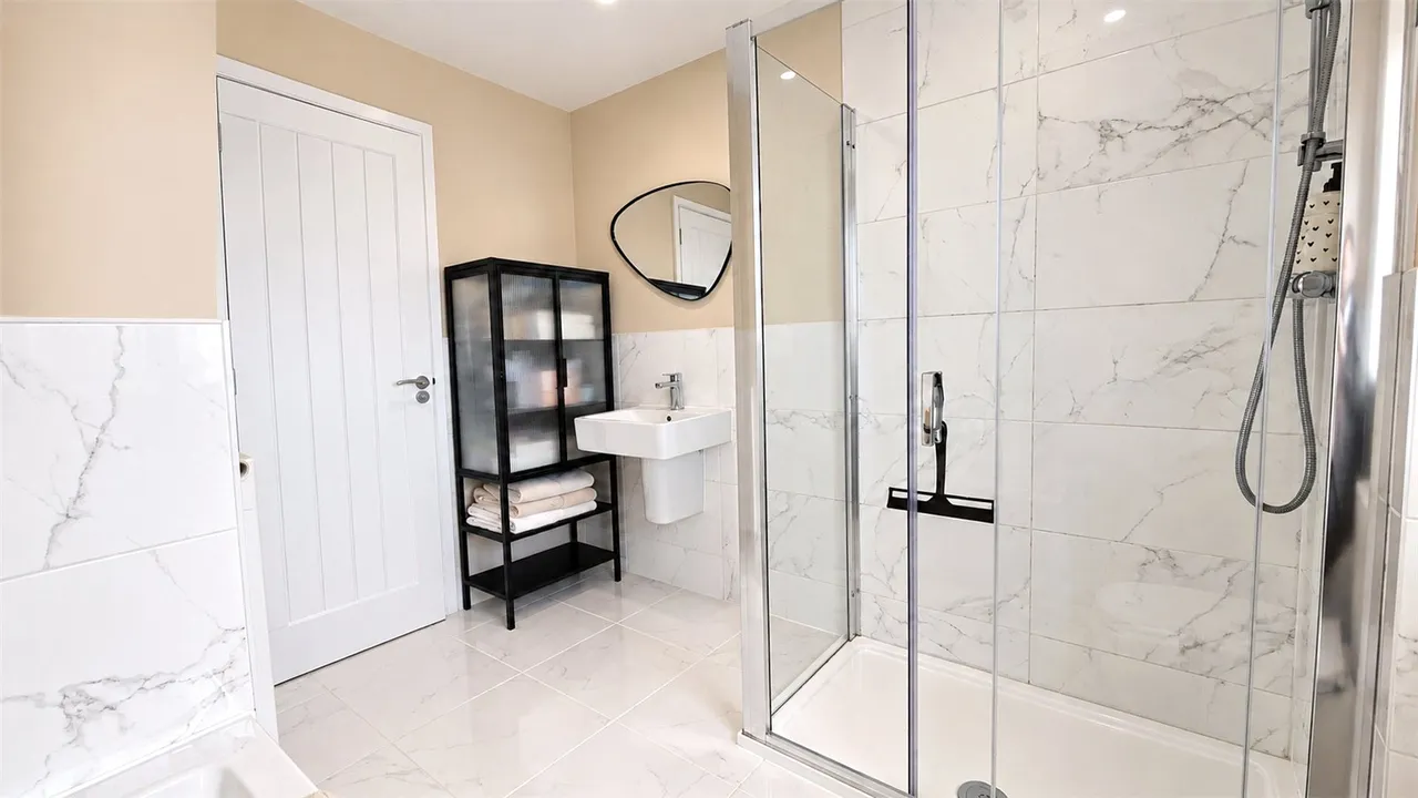 Dalton Place, Halewood, L26, photo 20