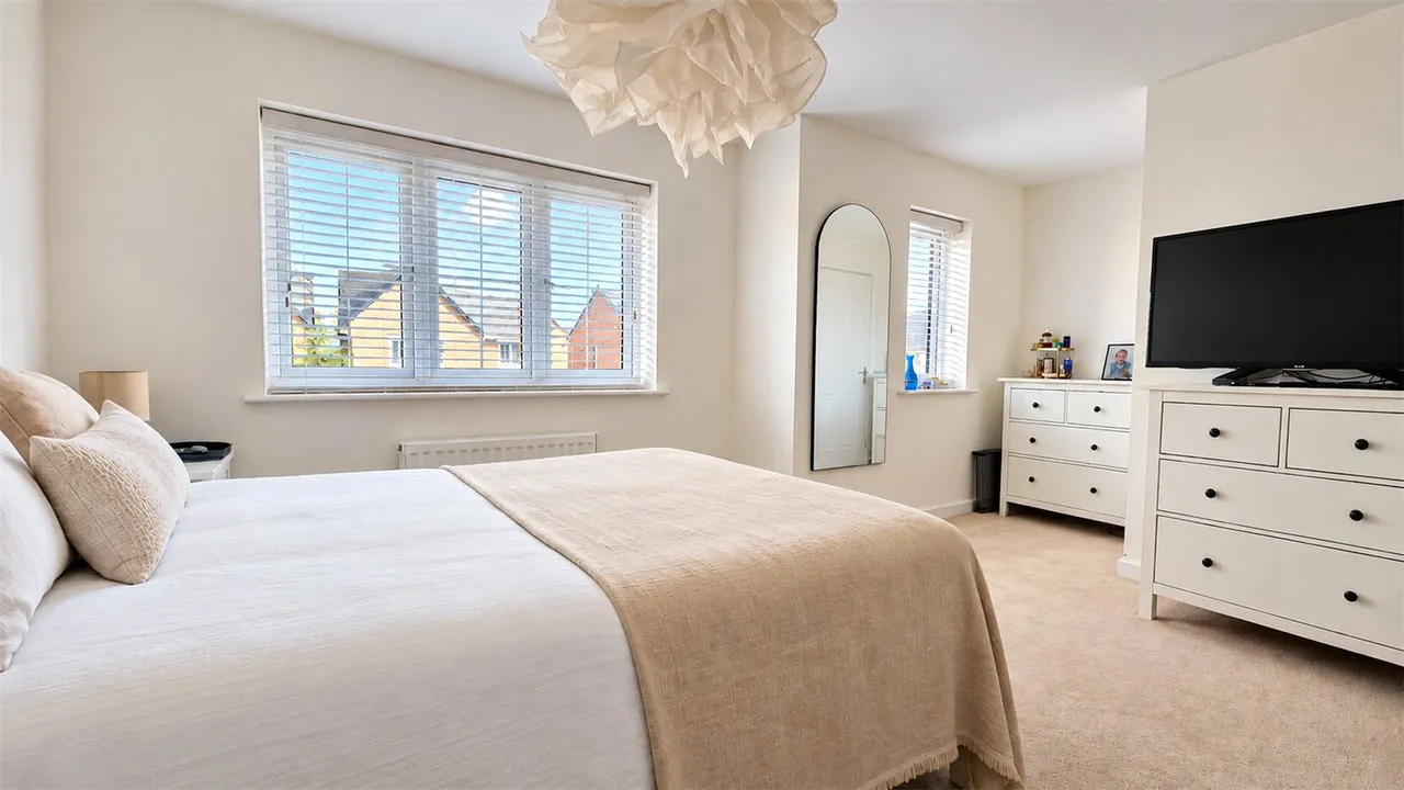 Dalton Place, Halewood, L26, photo 15