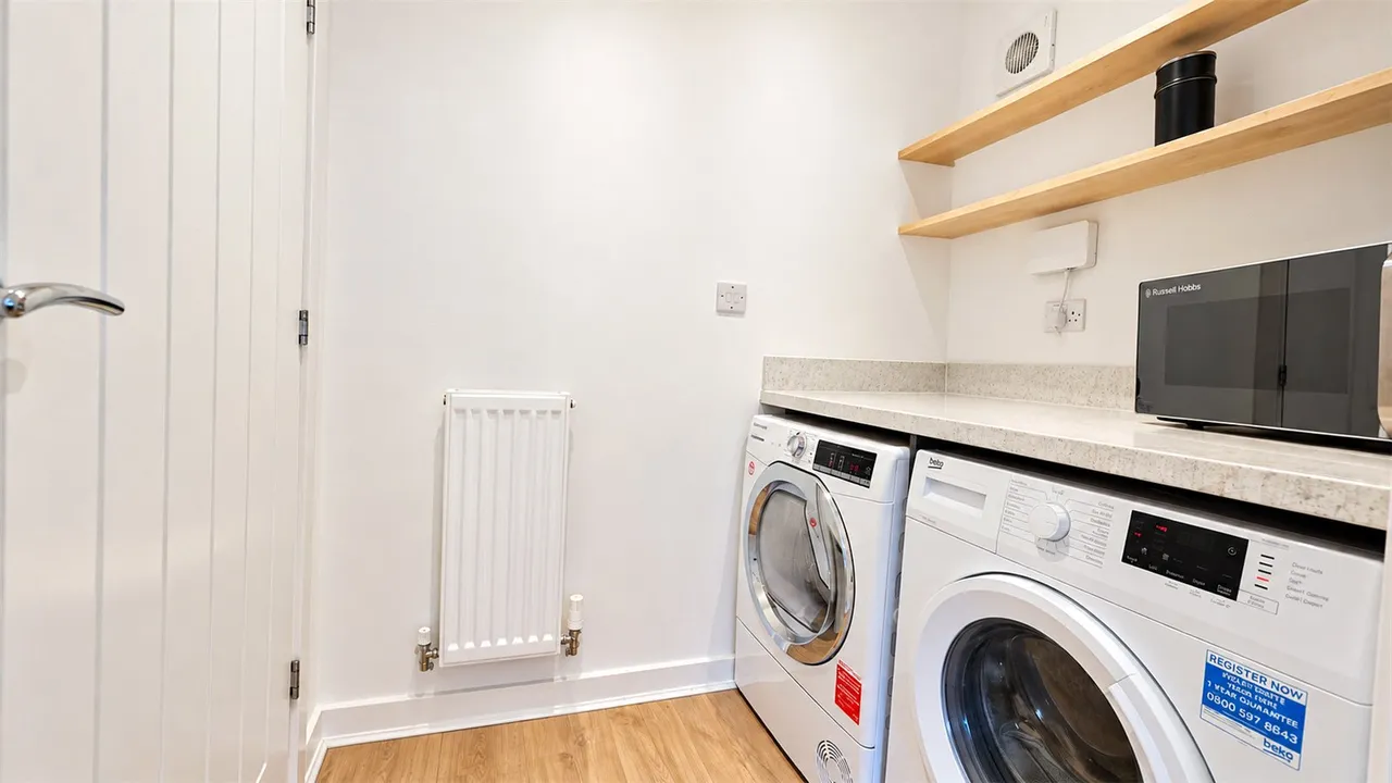 Dalton Place, Halewood, L26, photo 7