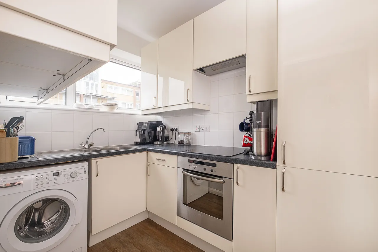 Twickenham Road, Teddington, TW11, photo 3