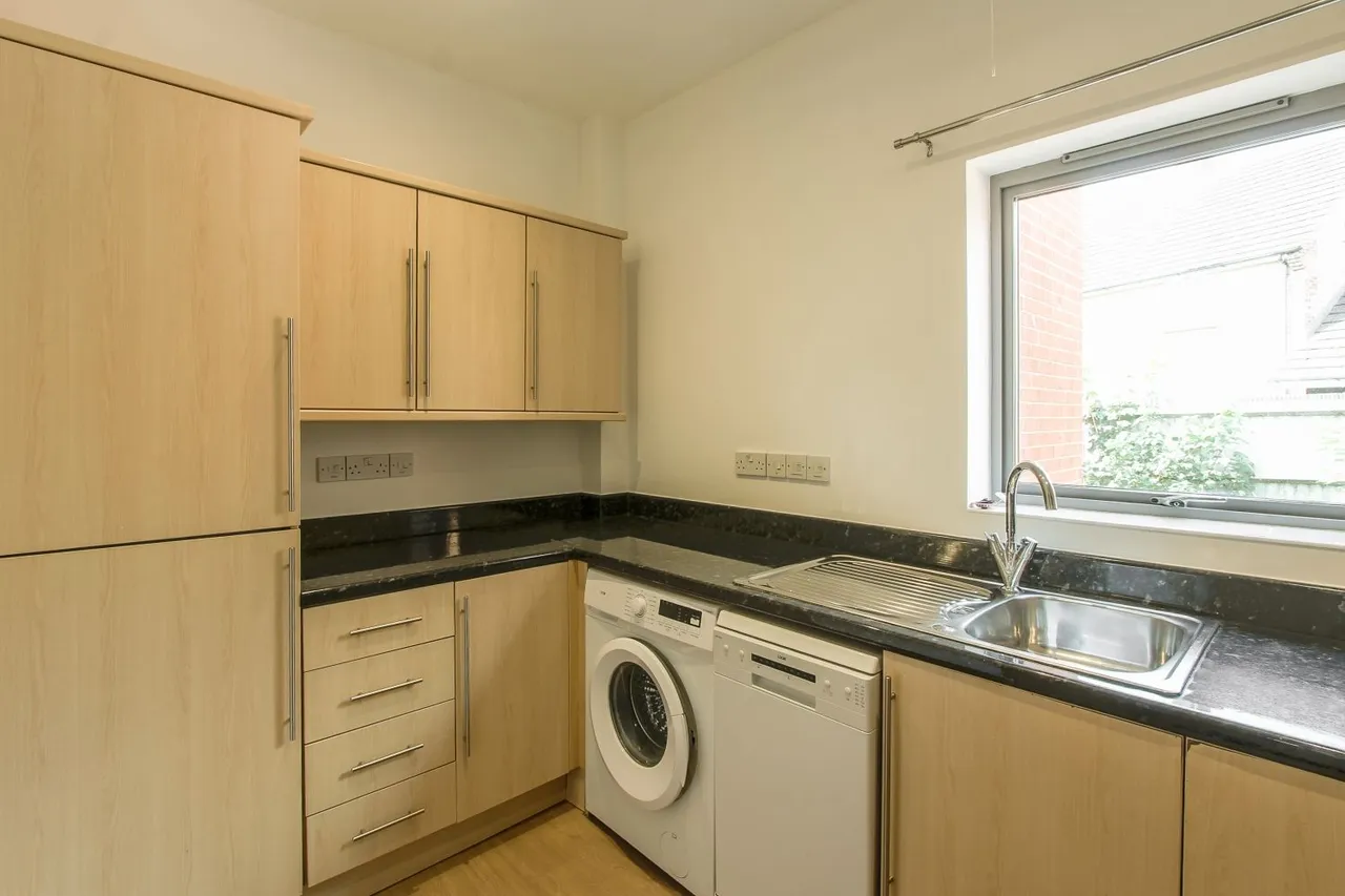 Manhattan Apartments, Yeovil, BA20, photo 8