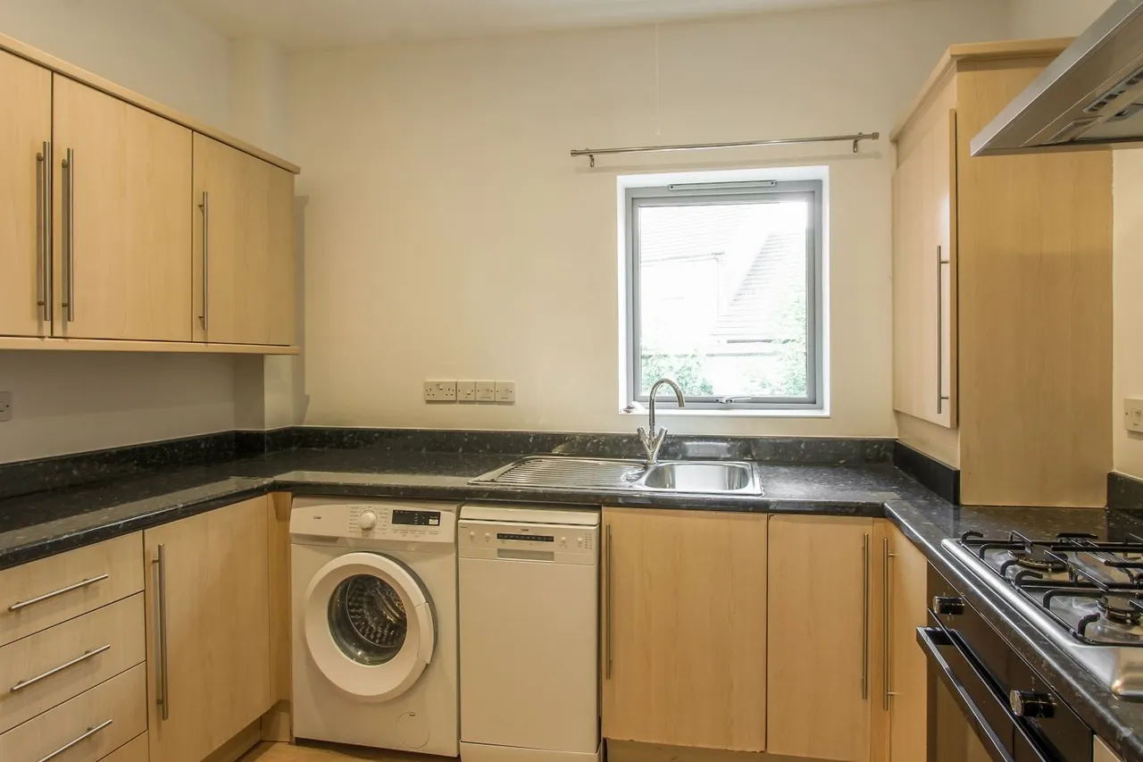 Manhattan Apartments, Yeovil, BA20, photo 4