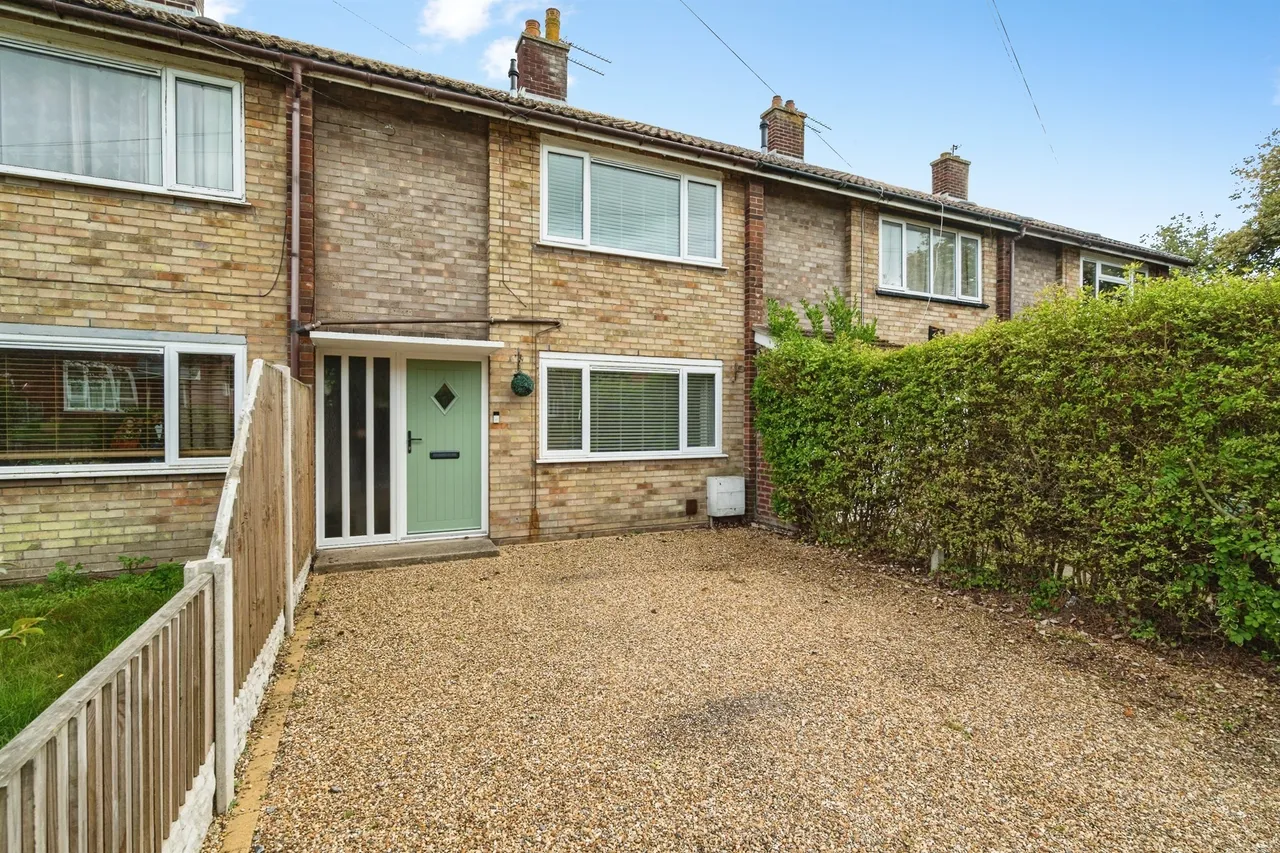 2 bed house for sale — Selwyn Road, Gorleston, Great Yarmouth