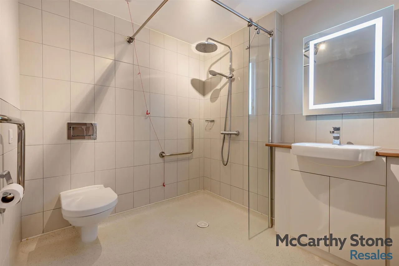 Churchfield Road, Poole, BH15, photo 8