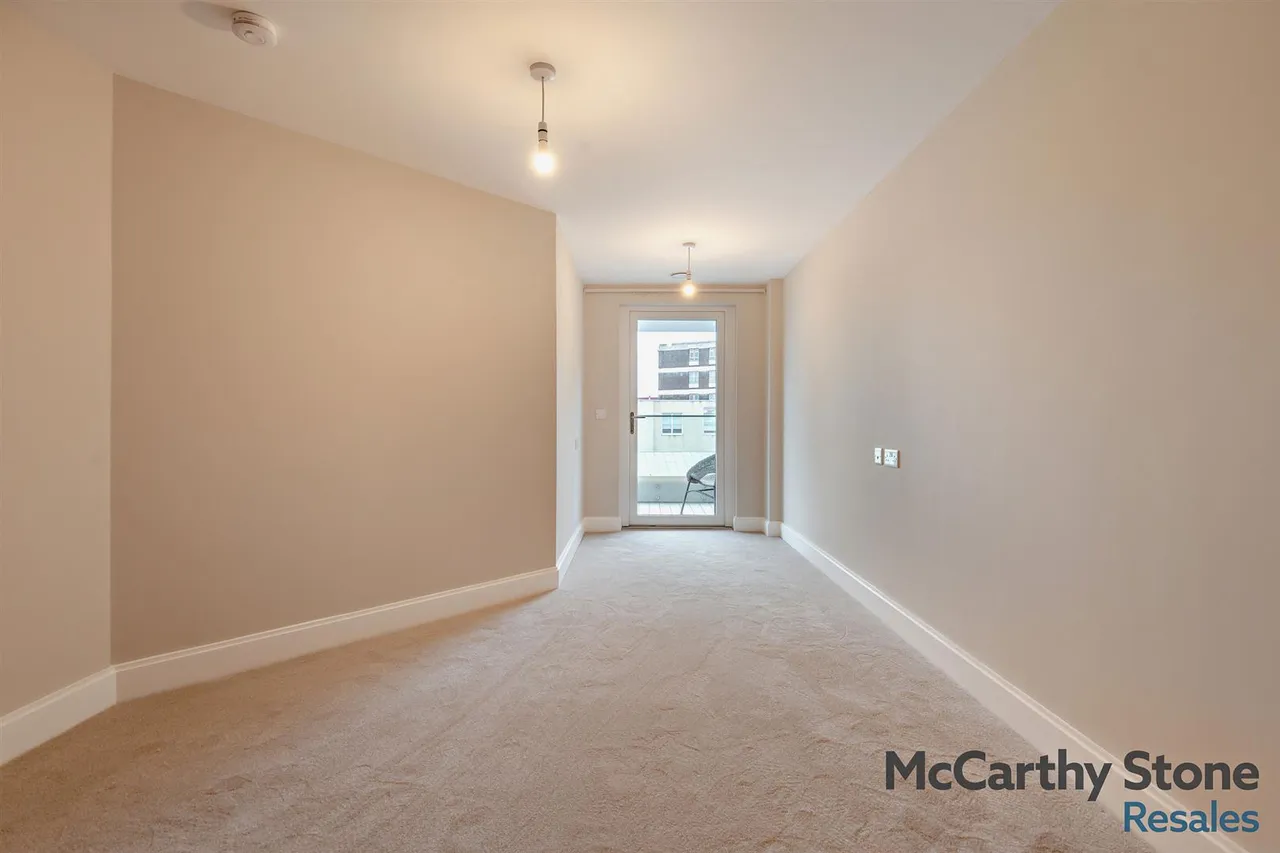 Churchfield Road, Poole, BH15, photo 5