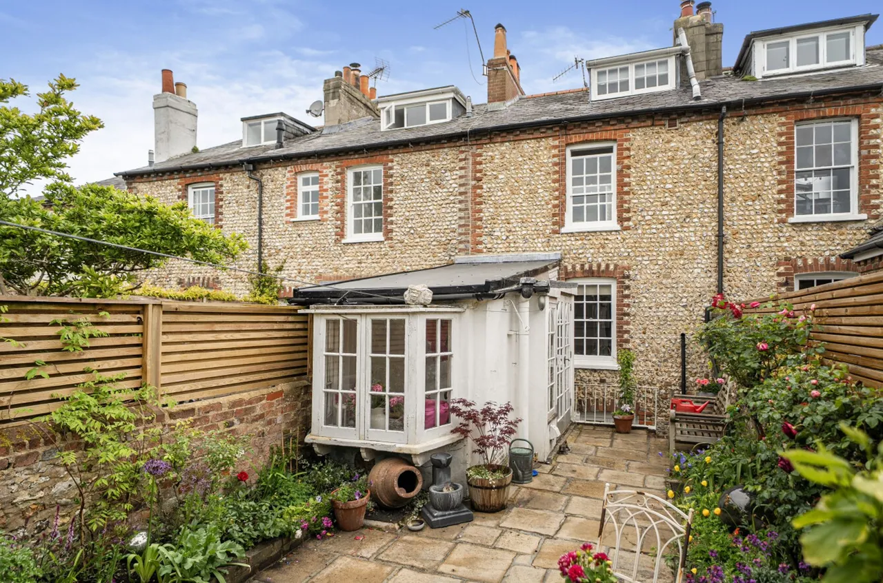 Washington Street, Chichester, PO19, photo 11