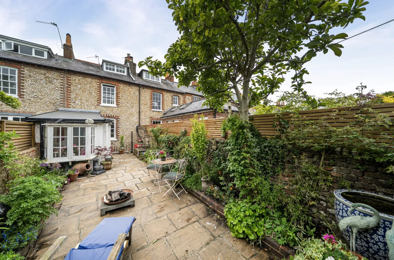 Washington Street, Chichester, PO19, photo 22