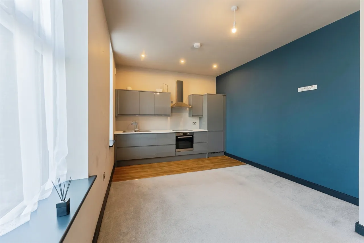 Gibson House Drive, Wallasey, photo 8