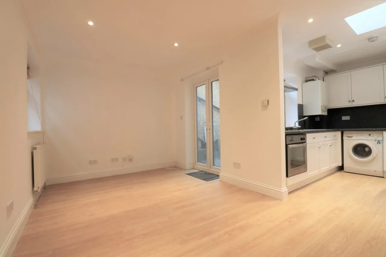 1 bed flat to rent, Croydon, CR0