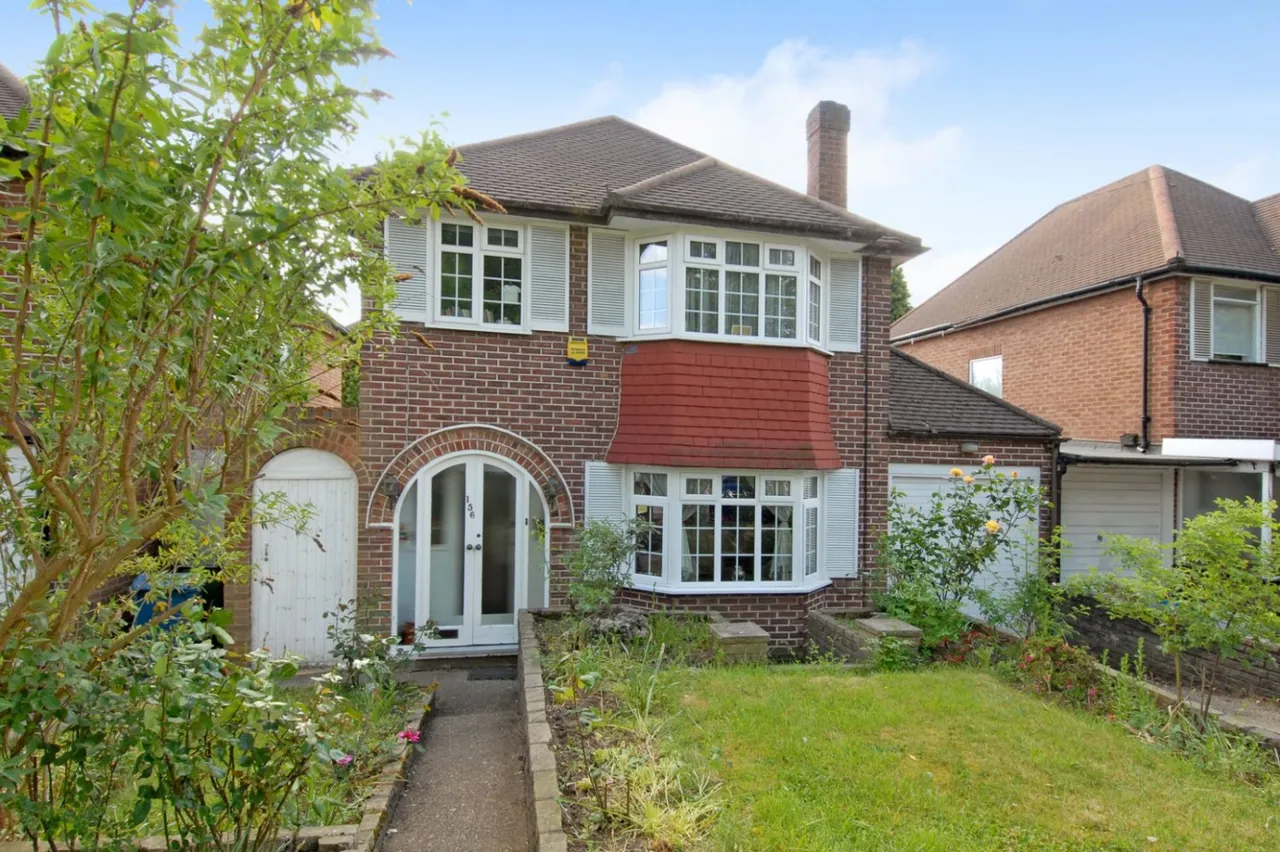 3 bed house for sale, Marsh Lane, Stanmore, HA7