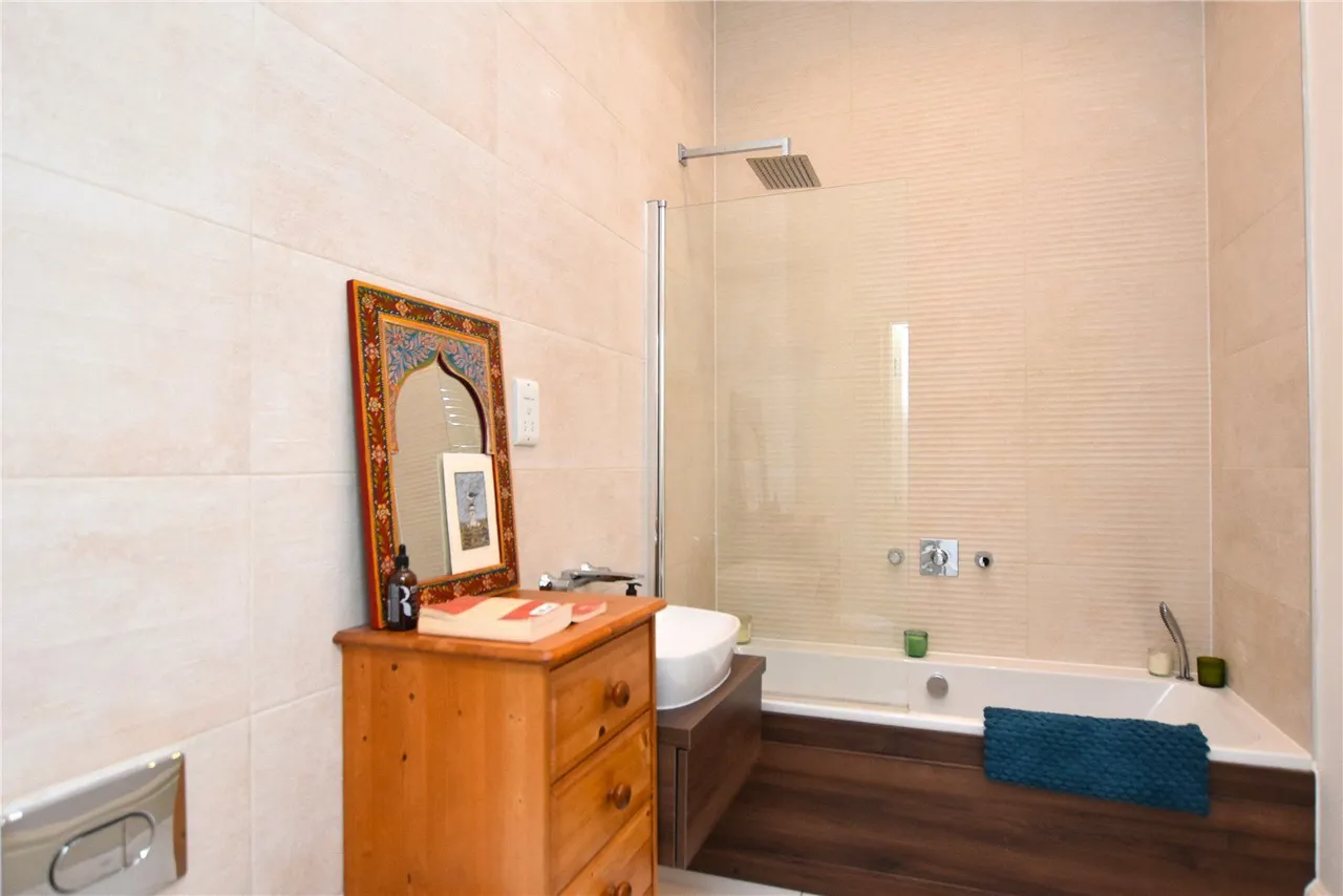 Melbeck Close, Menston, LS29, photo 9
