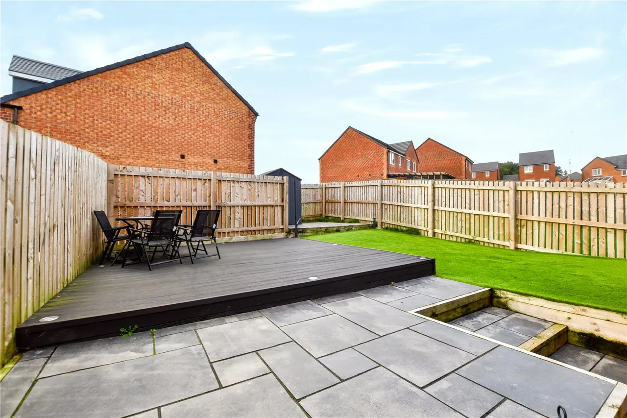 Skein Street, Whitworth, OL12, photo 19