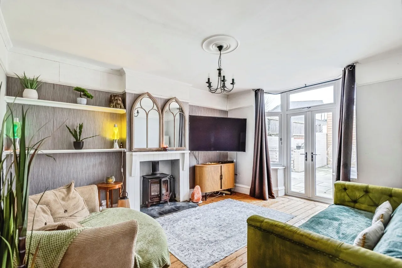 Croft Road, Swindon, Wiltshire, SN1, photo 7