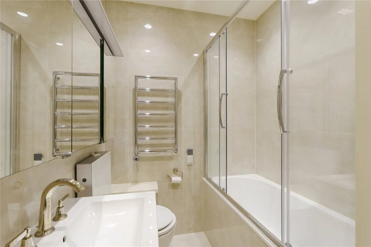 Warrington Crescent, Little Venice, London, W9 1ED, photo 13