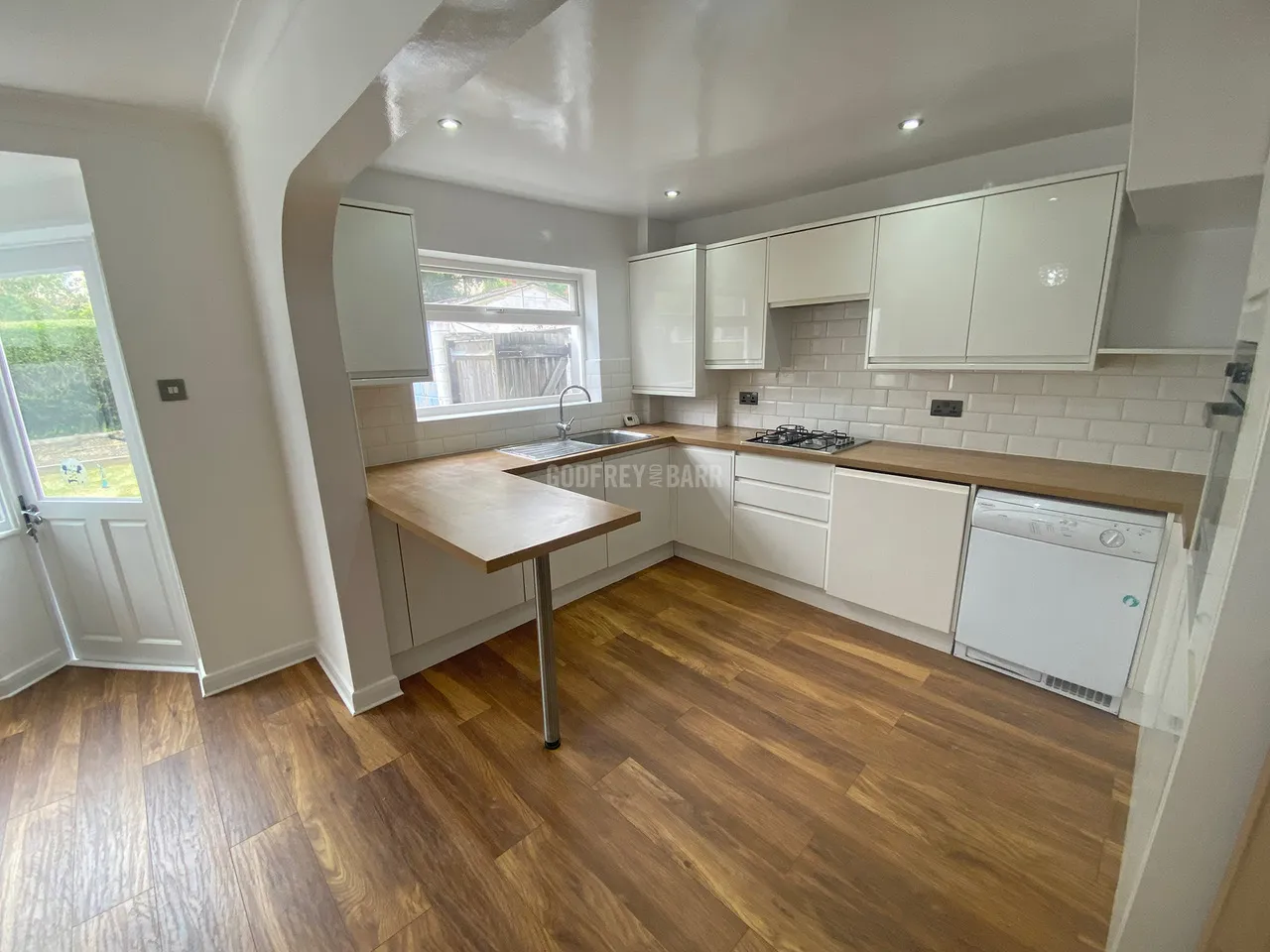 Devonshire Road, Mill Hill East, NW7, photo 3
