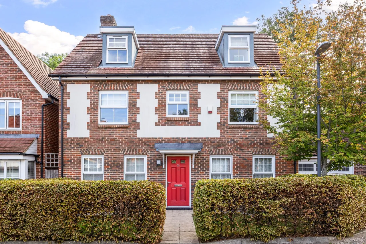5 bed property for sale, Buttinghill Drive, Cuckfield, RH17