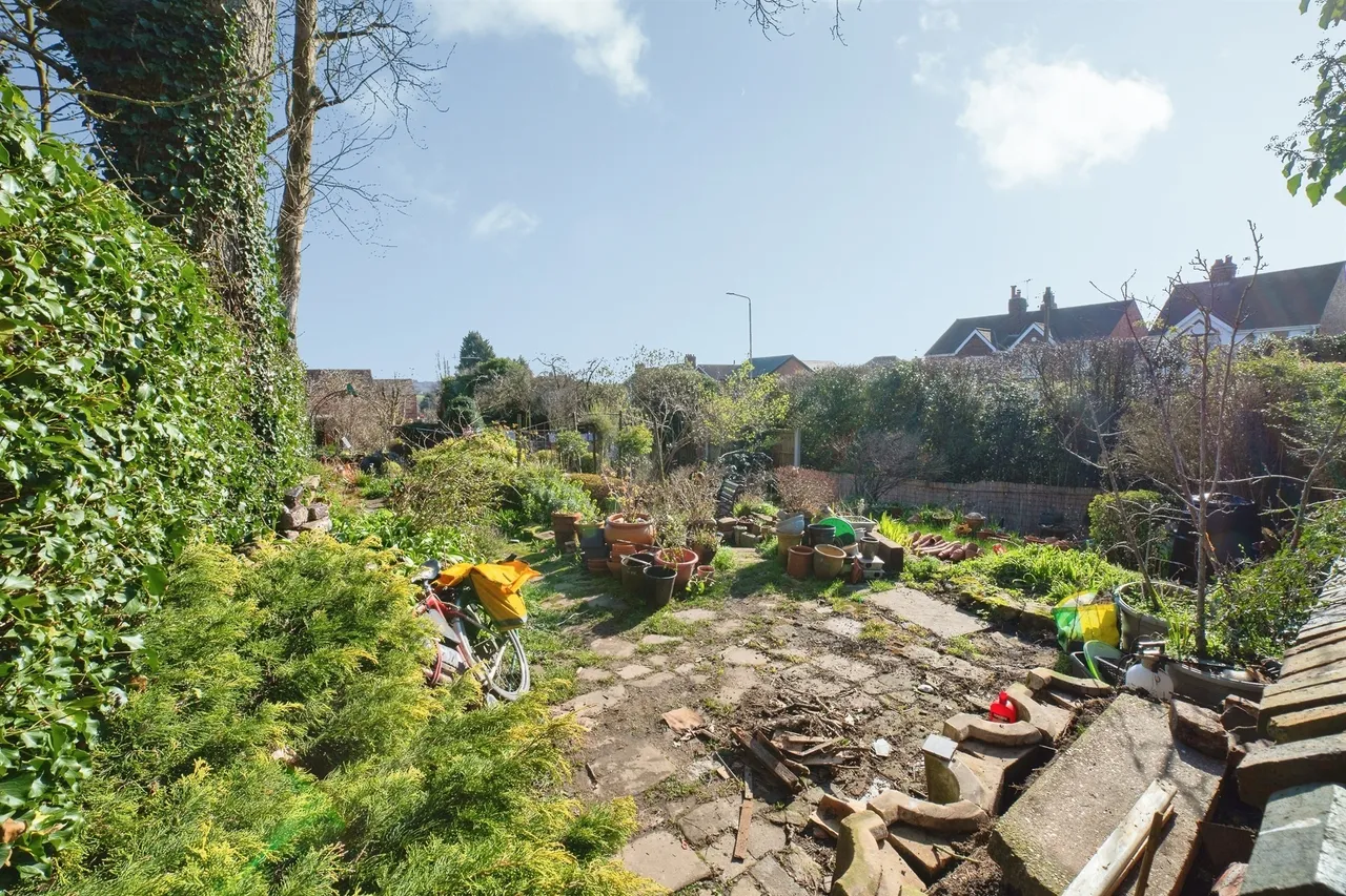 Nottingham Road, Giltbrook, NG16, photo 15