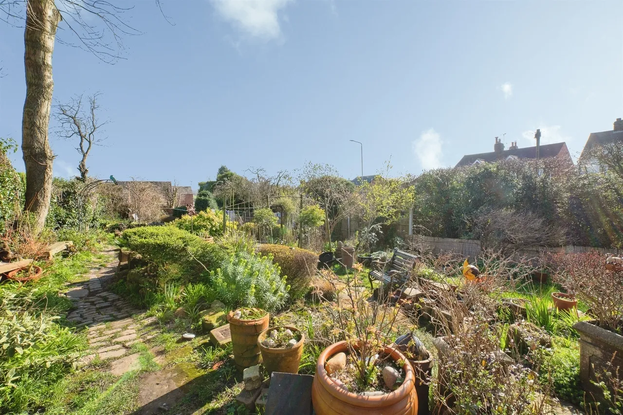 Nottingham Road, Giltbrook, NG16, photo 17