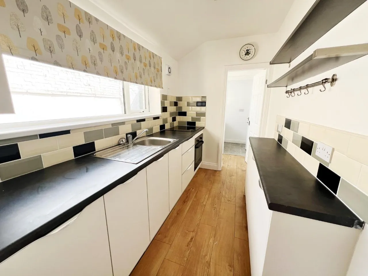 West Chilton Terrace, Chilton, DL17, photo 5