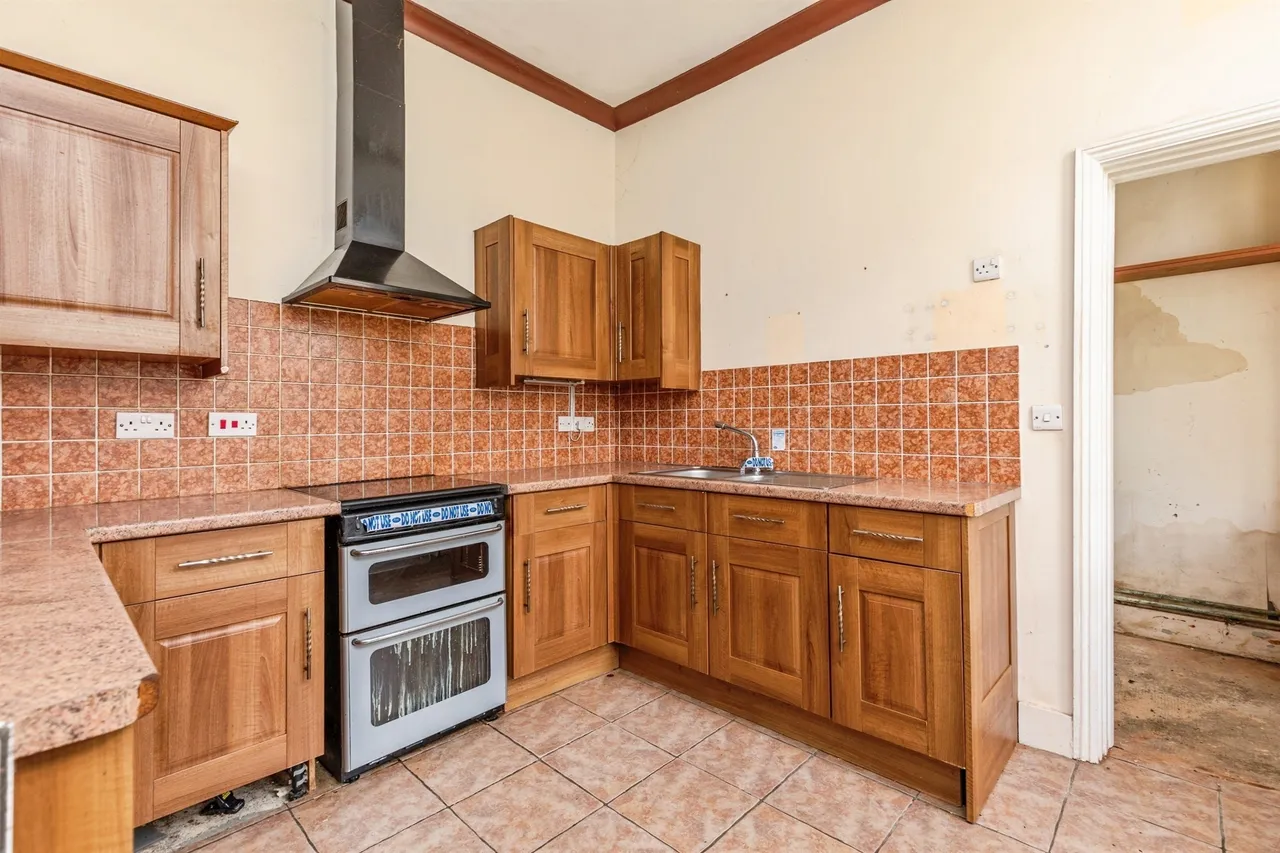 Church Road, St. Leonards-On-Sea, photo 5
