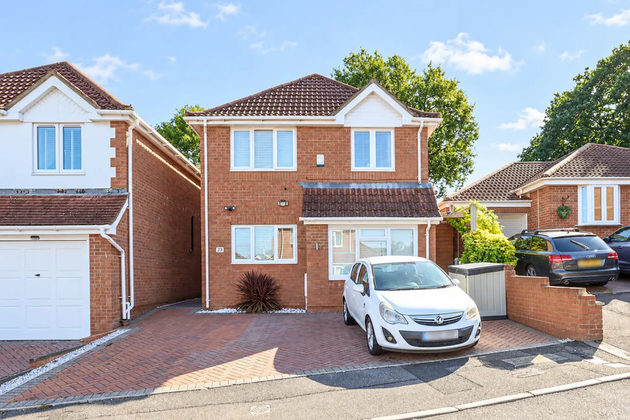 Saxonhurst Gardens, Bournemouth, BH10, photo 23