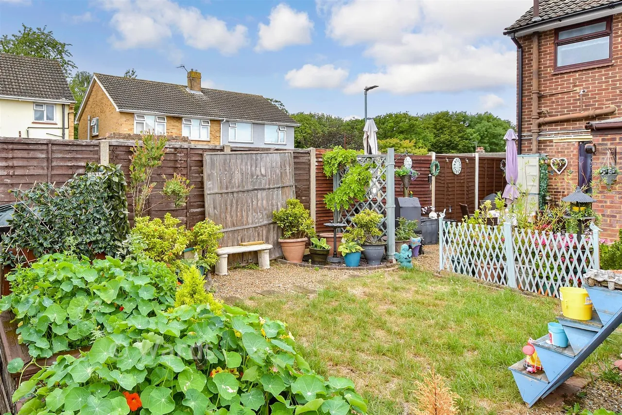 Ballens Road, Lords Wood, ME5, photo 12