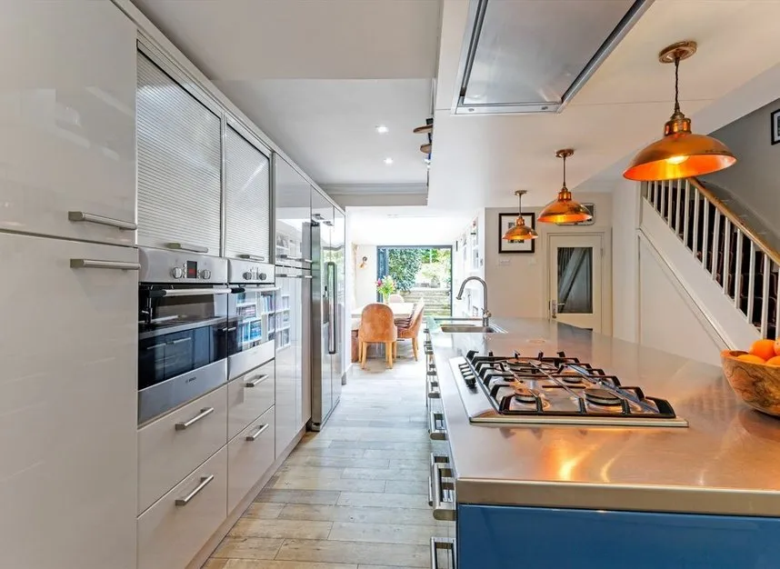 Victoria Park Road, Homerton, E9, photo 11