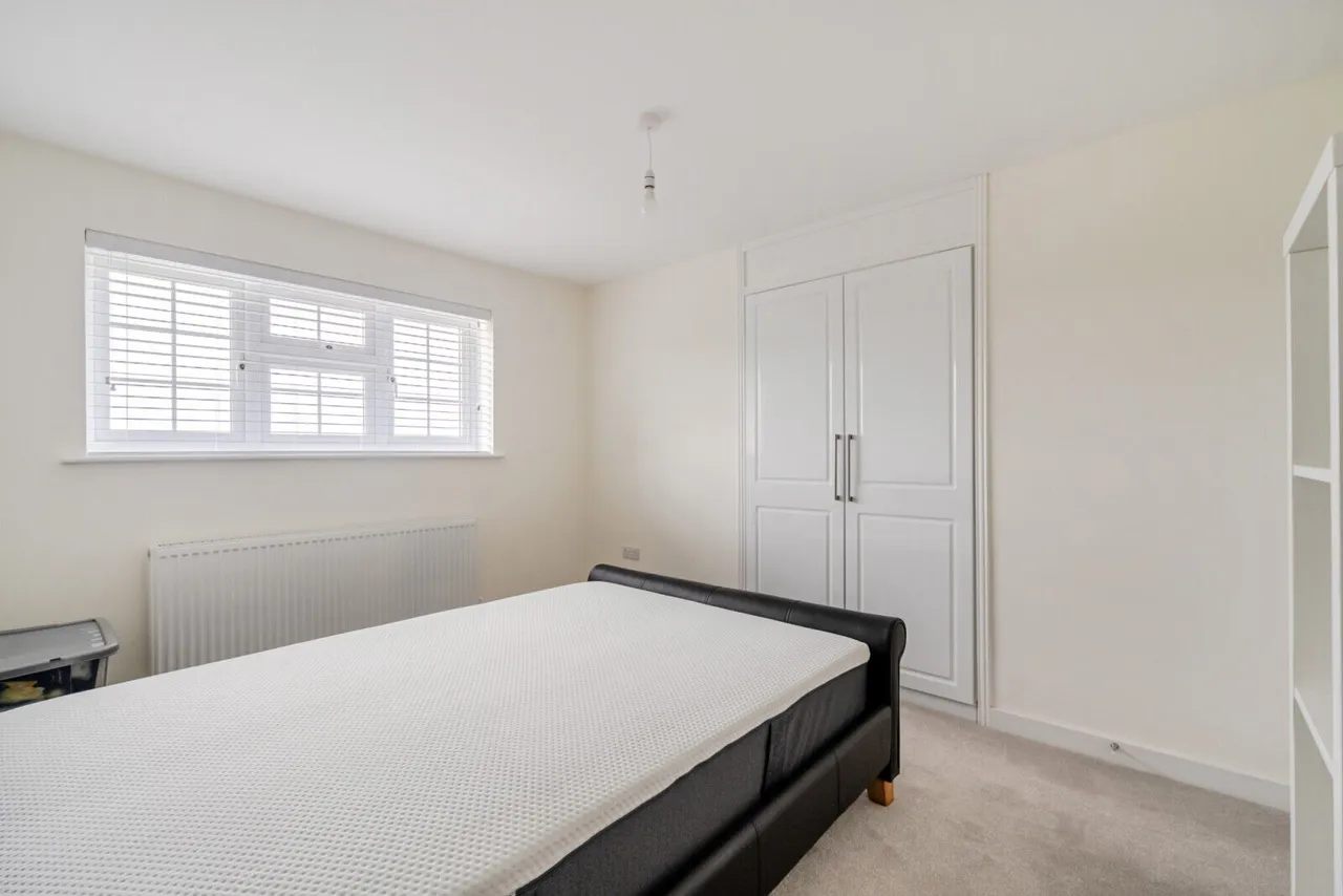 Westridge Avenue, Purley on Thames, RG8, photo 18