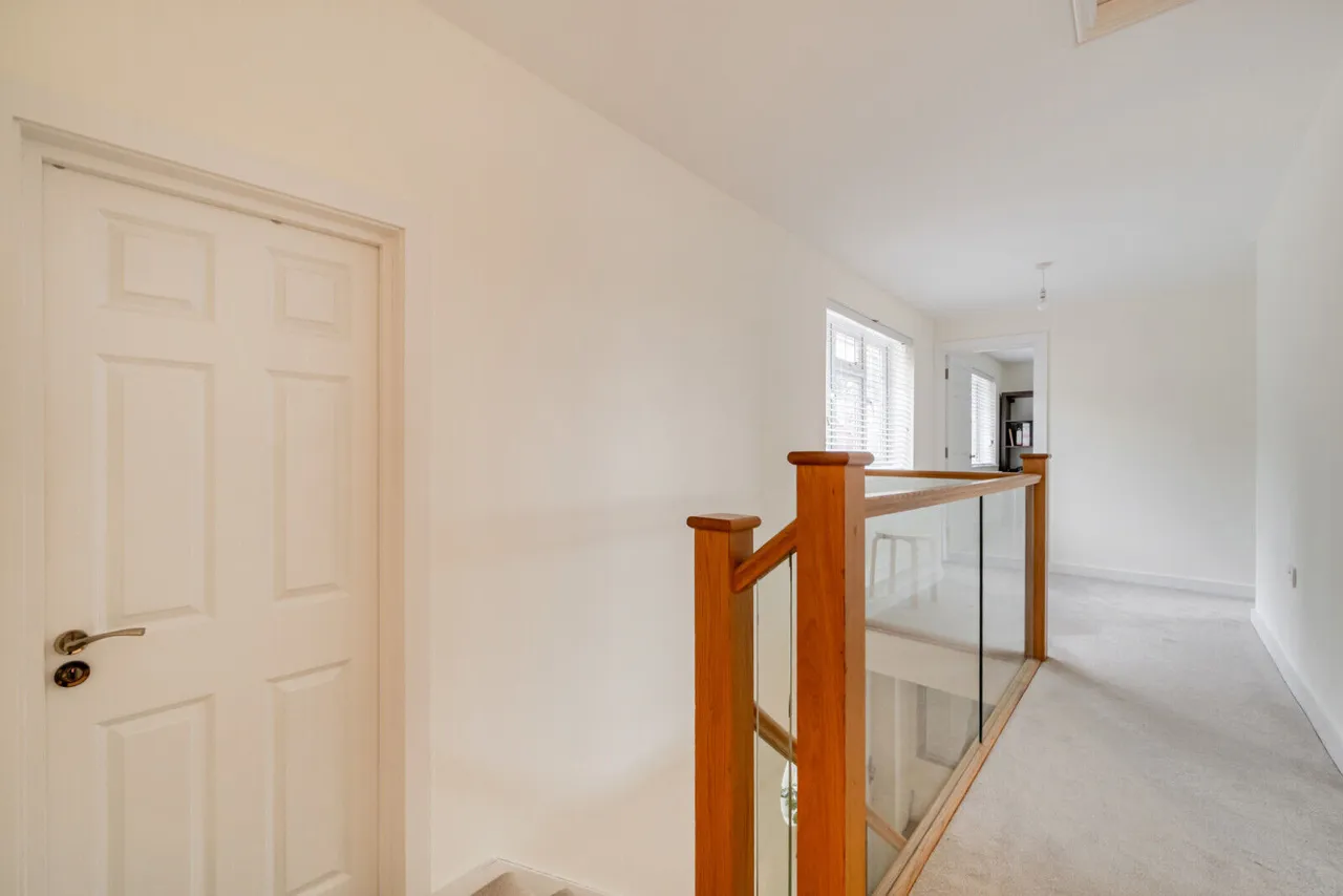 Westridge Avenue, Purley on Thames, RG8, photo 14