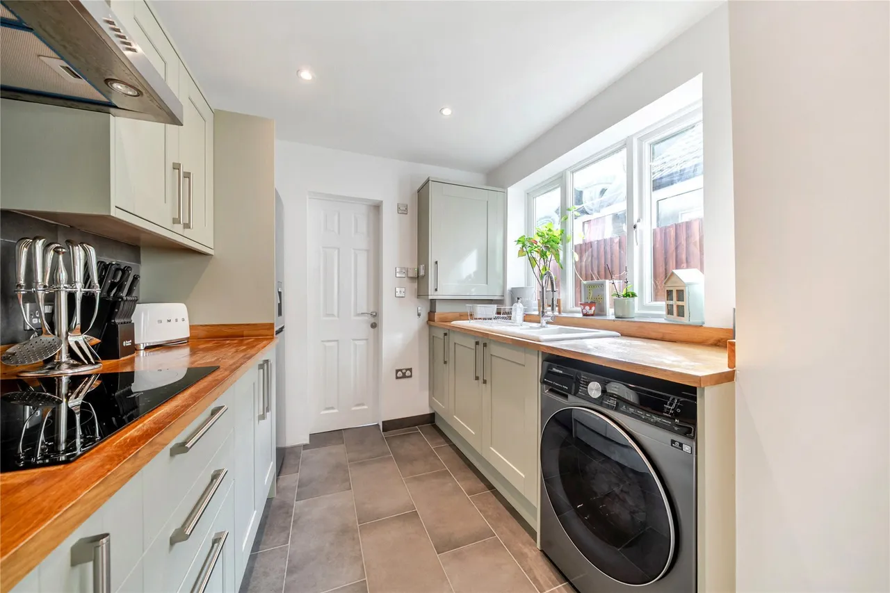 Pitt Road, Farnborough Village, BR6, photo 11