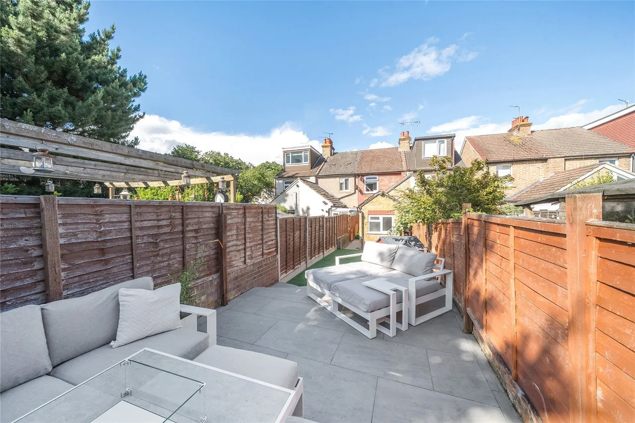 Pitt Road, Farnborough Village, BR6, photo 22