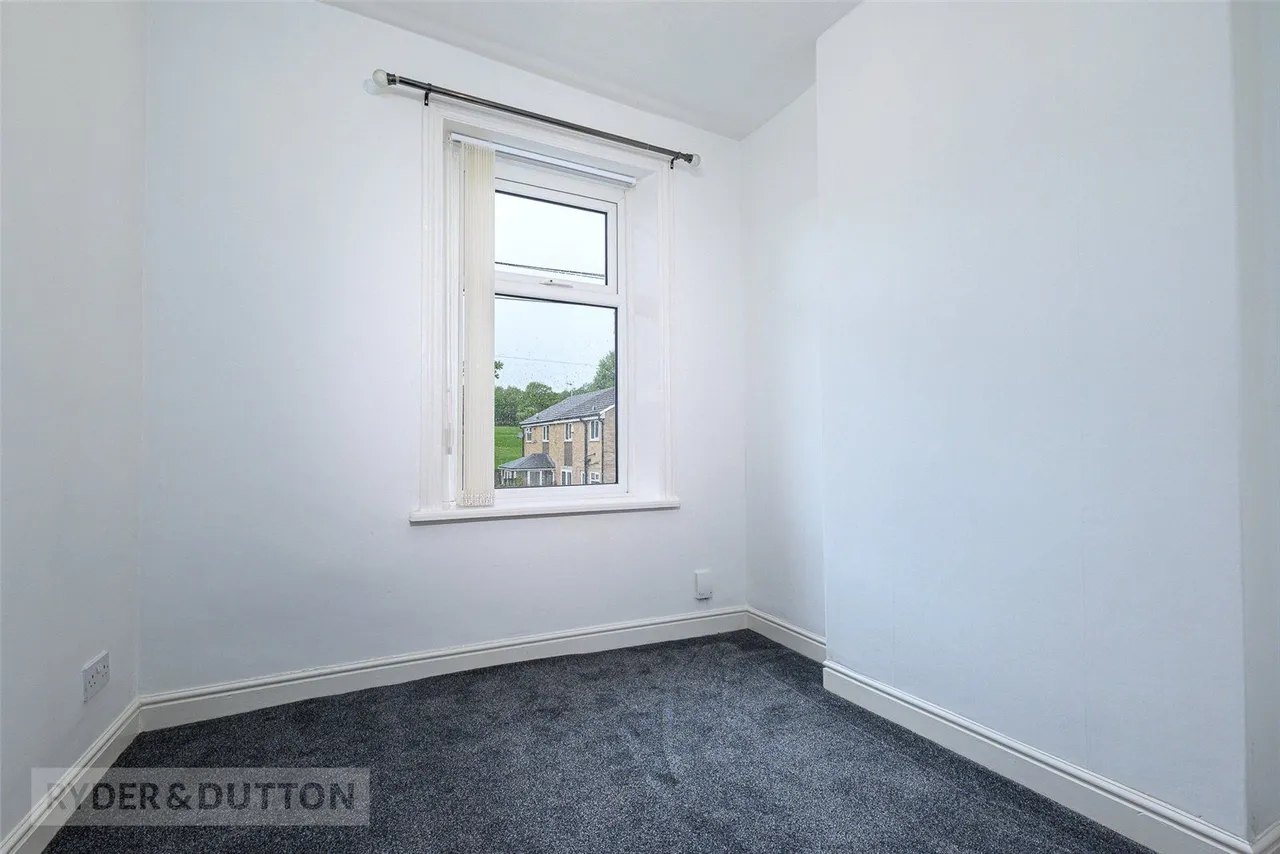 Brickfield Grove, Halifax, HX2, photo 12