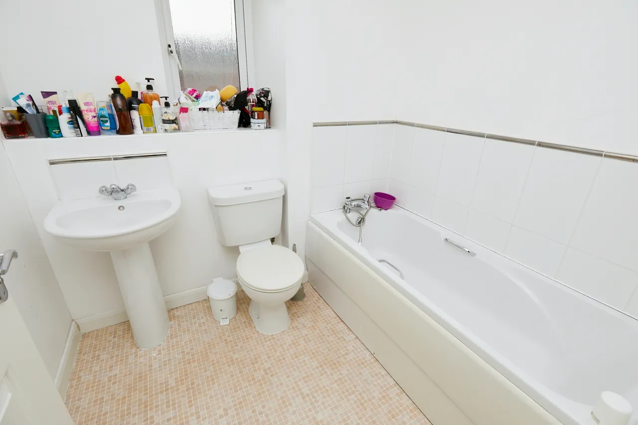 Ocean Court, City Point, photo 5