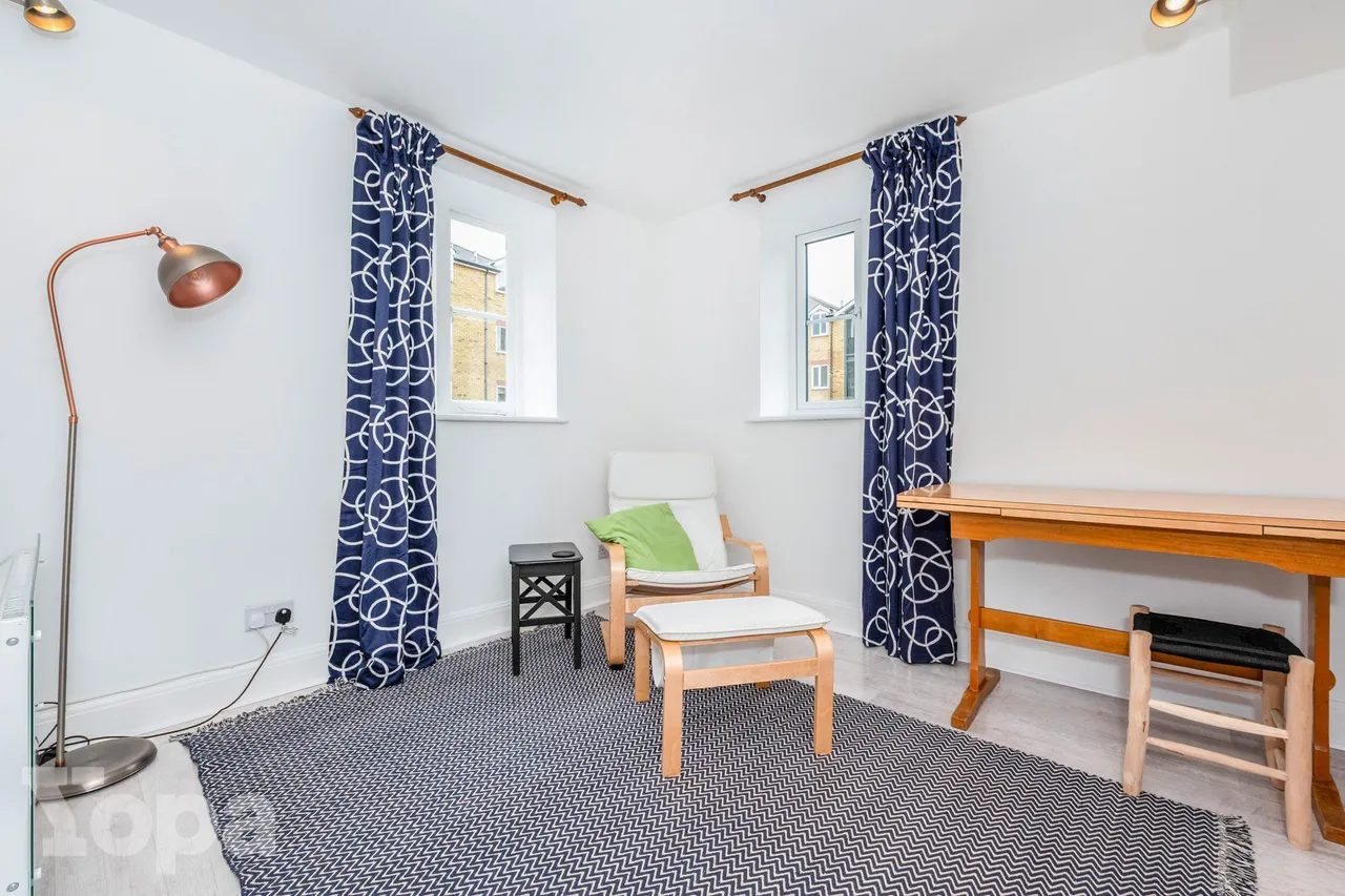 Clifton Road, Gravesend, DA11, photo 2