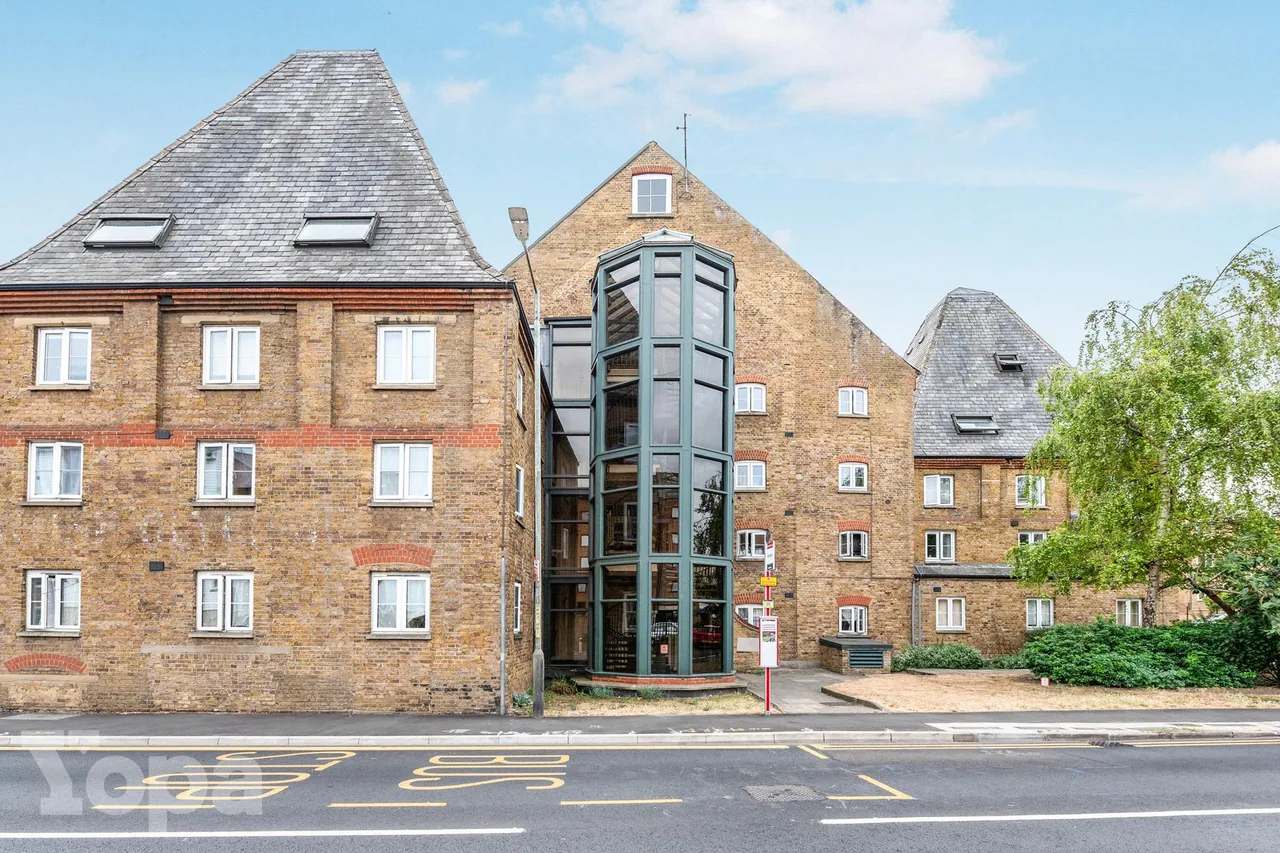 Clifton Road, Gravesend, DA11, photo 17
