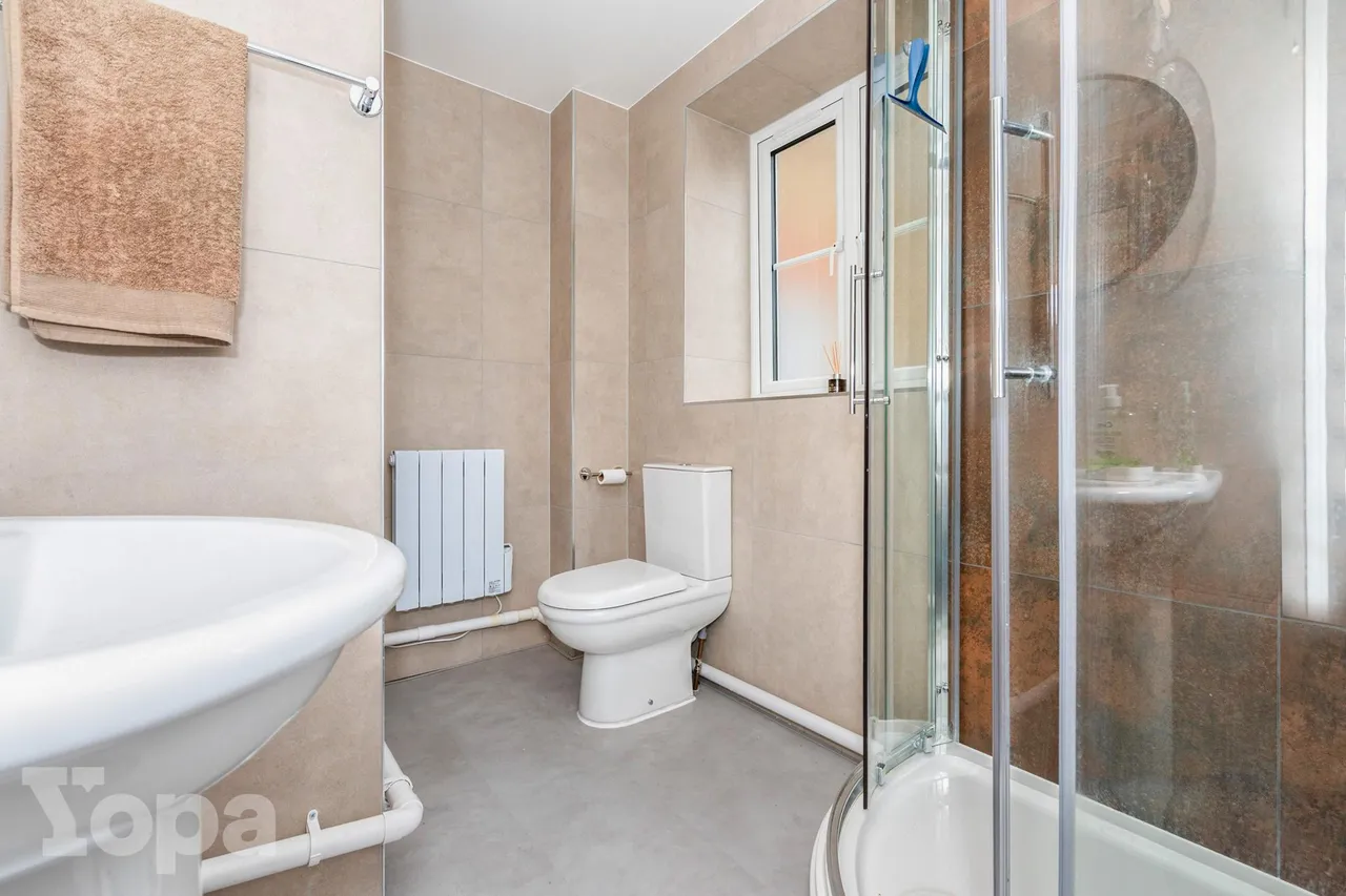 Clifton Road, Gravesend, DA11, photo 14